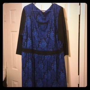 Blue & black, 3/4 sleeves, damask print dress 3X